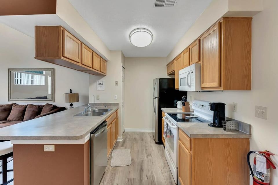 Gorgeous Place Minutes Away from Attractions House in Kissimmee