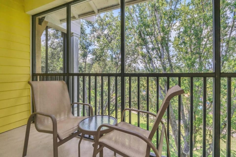 Spacious Paradise at Bahama Bay Resort Apartment in Four Corners