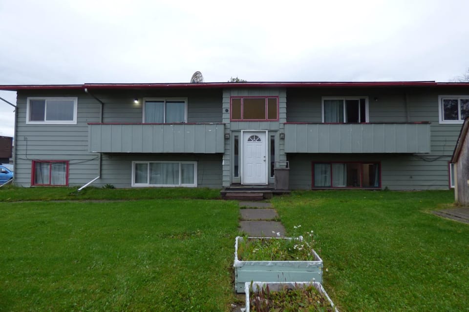 Property building, Day