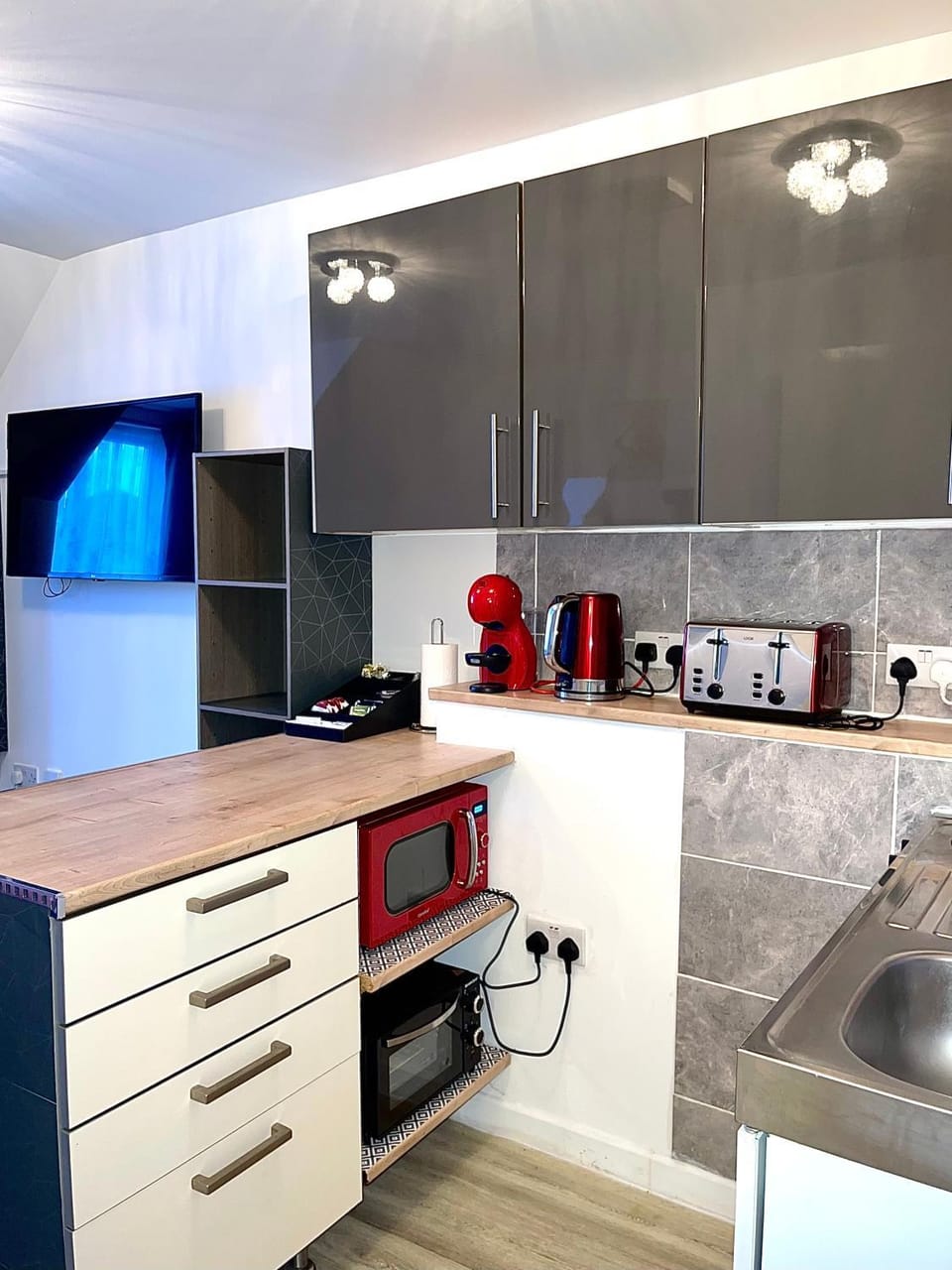 Coffee/tea facilities, Kitchen or kitchenette, toaster