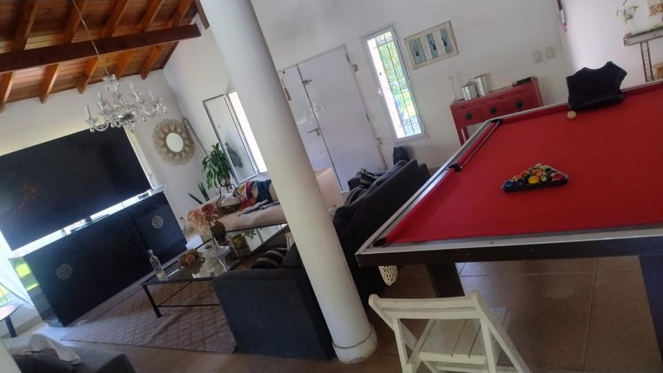 Casa Quinta con pileta Tortuguitas Bs As House in Buenos Aires Province