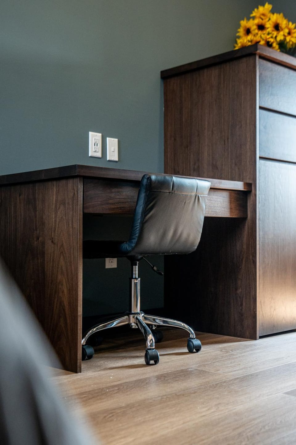 Lux Hotel Hotel in Chatham-Kent