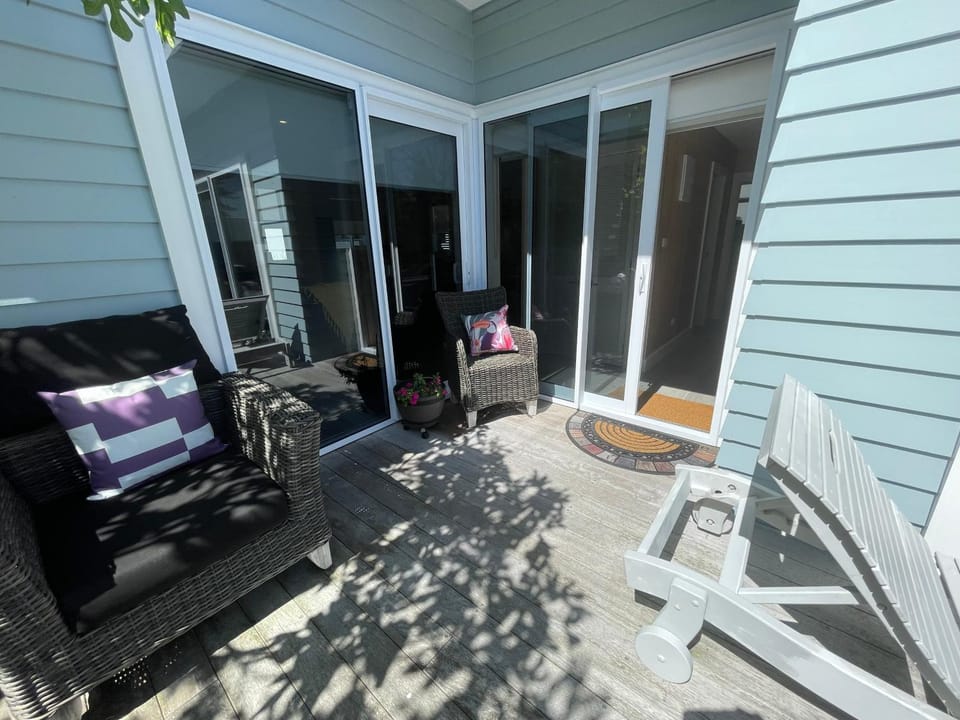 Downtown Mount Cottage Villa in Bay Of Plenty