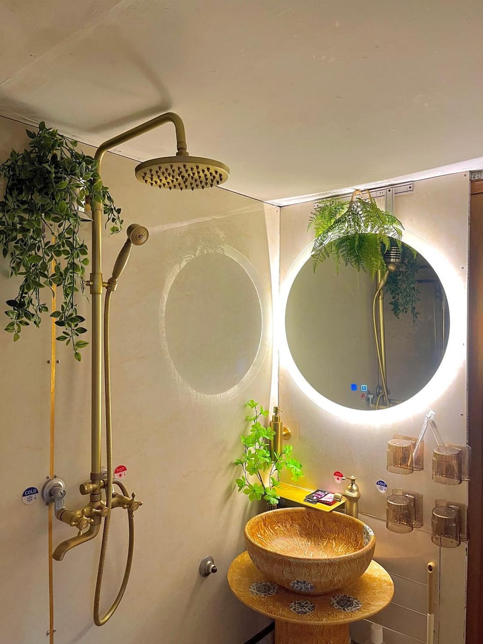 Old House Homestay Vacation rental in Hanoi