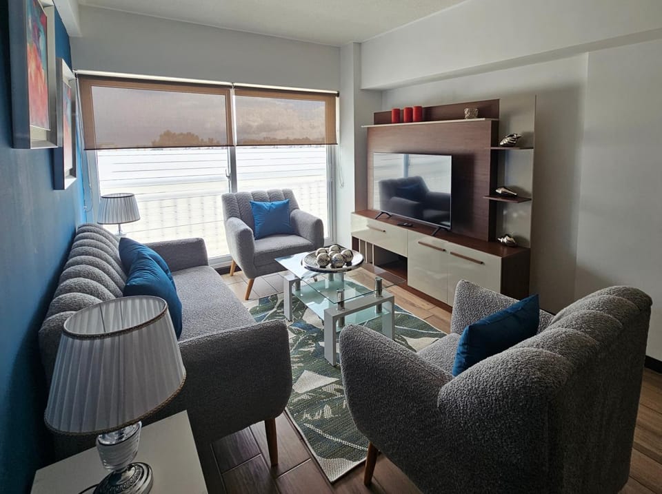 TV and multimedia, Balcony/Terrace, Living room