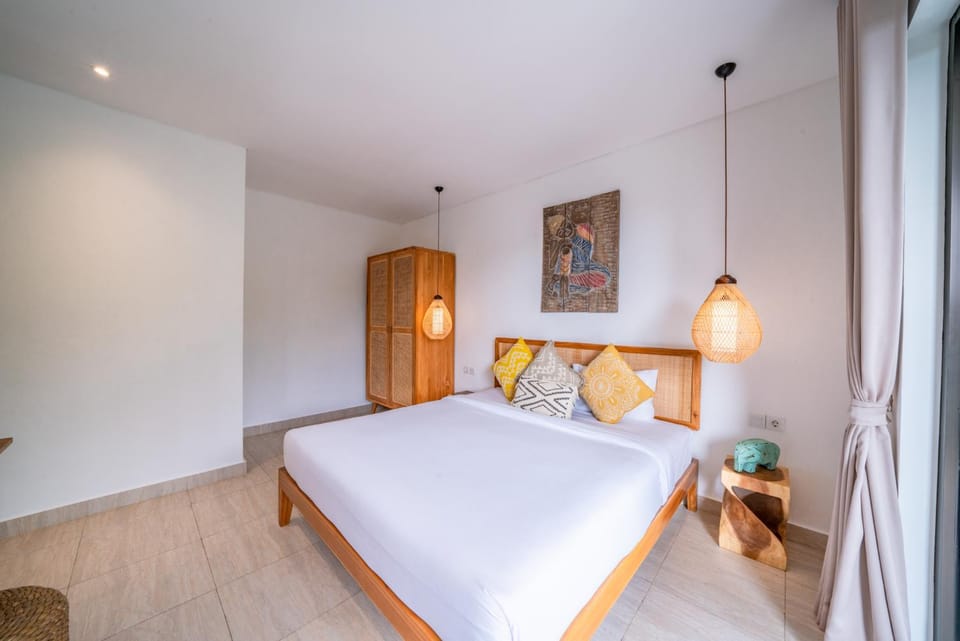 Bed, Photo of the whole room, Bedroom, wardrobe