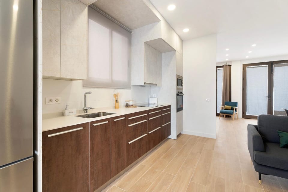 Kitchen or kitchenette, Living room