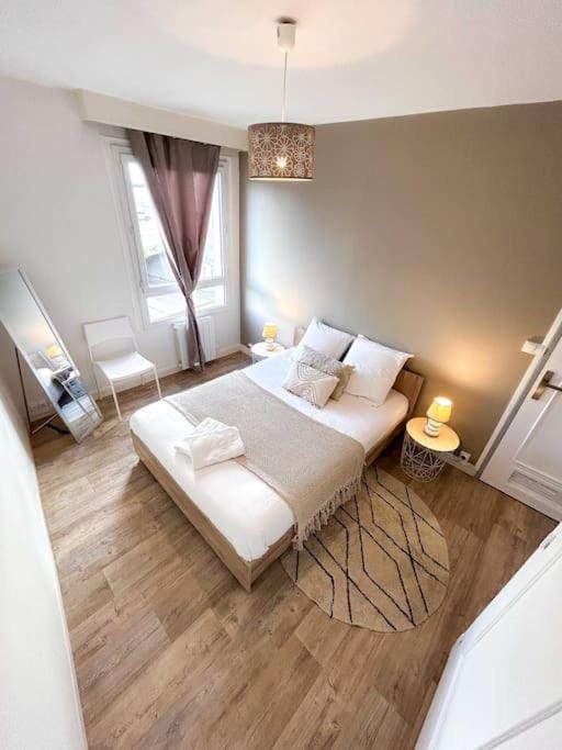 L'Étoile • Spacieux • Stationnement facile Apartment in Centre-Val de Loire