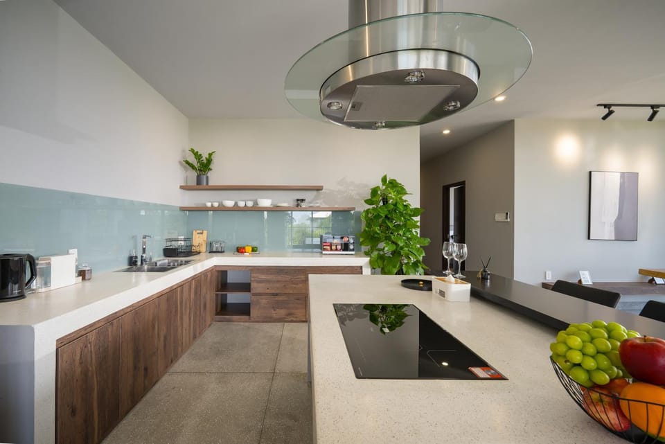 Coffee/tea facilities, Kitchen or kitchenette, Food, minibar