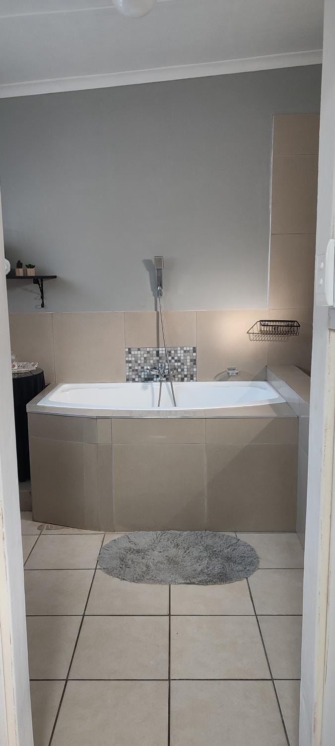 Ons Huisie Apartment in Western Cape