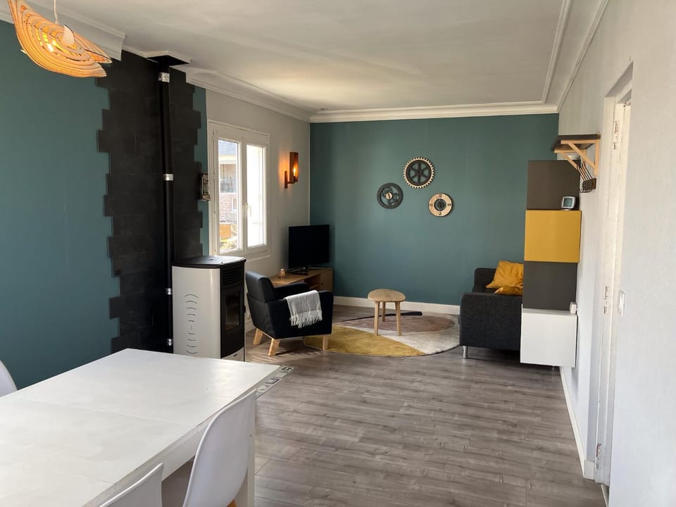 TV and multimedia, Living room