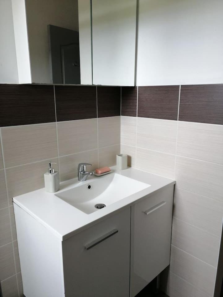 MAISON DU BONHEUR Apartment in Nouvelle-Aquitaine