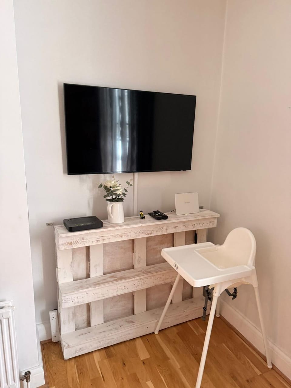 The Wanderlust in the Heart of Covent Garden - 1BR Apartment sleeps 4 - Near Tube - Tesco and Restaurants Apartment in City of Westminster