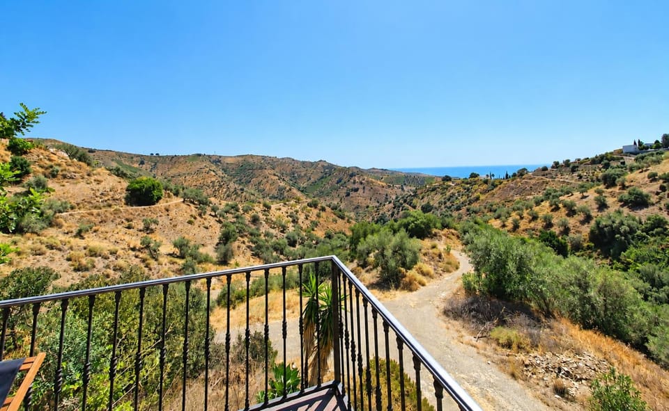 View (from property/room), Balcony/Terrace, Sea view