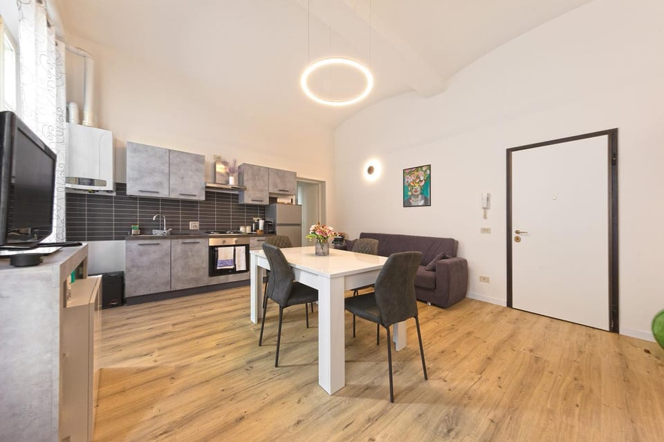 Pitti Home Apartment in Reggio Emilia