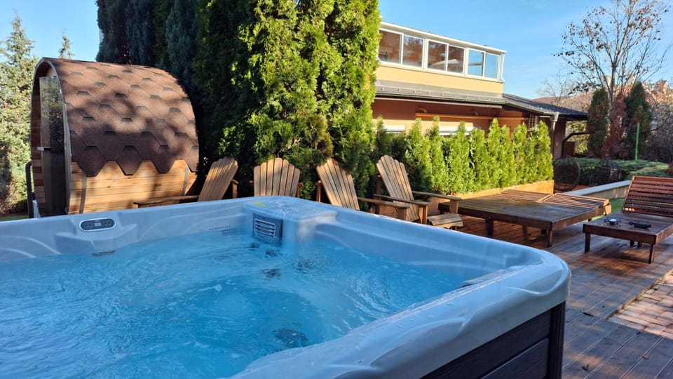 Hot Tub