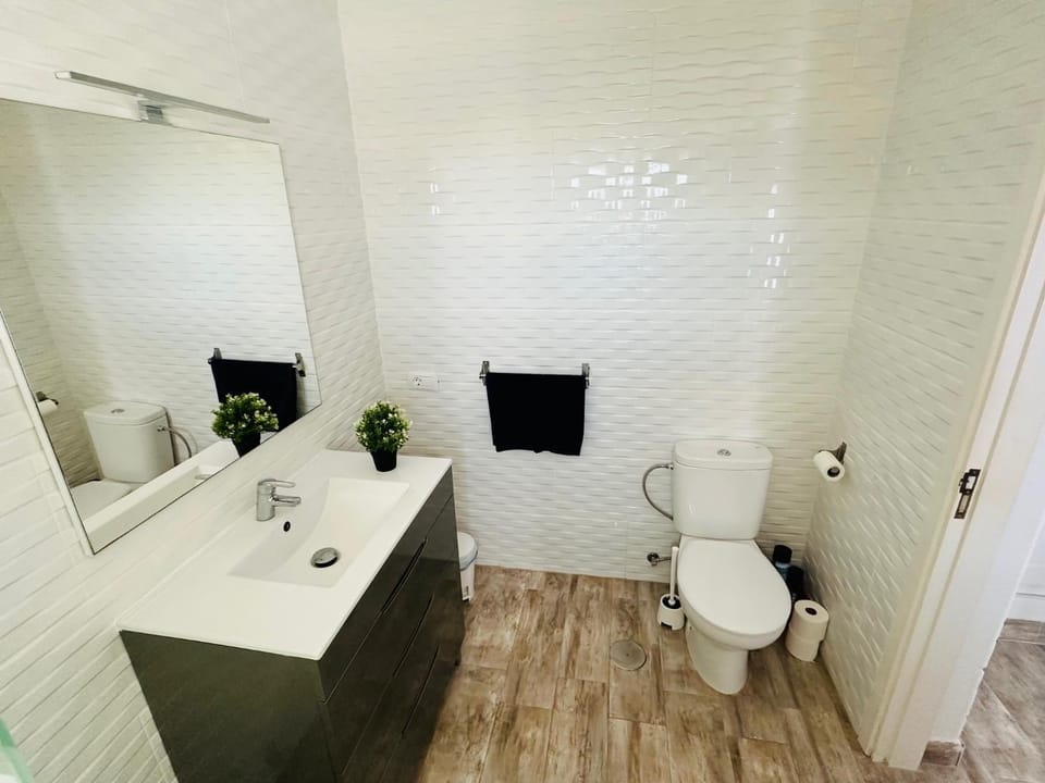 Toilet, Bathroom