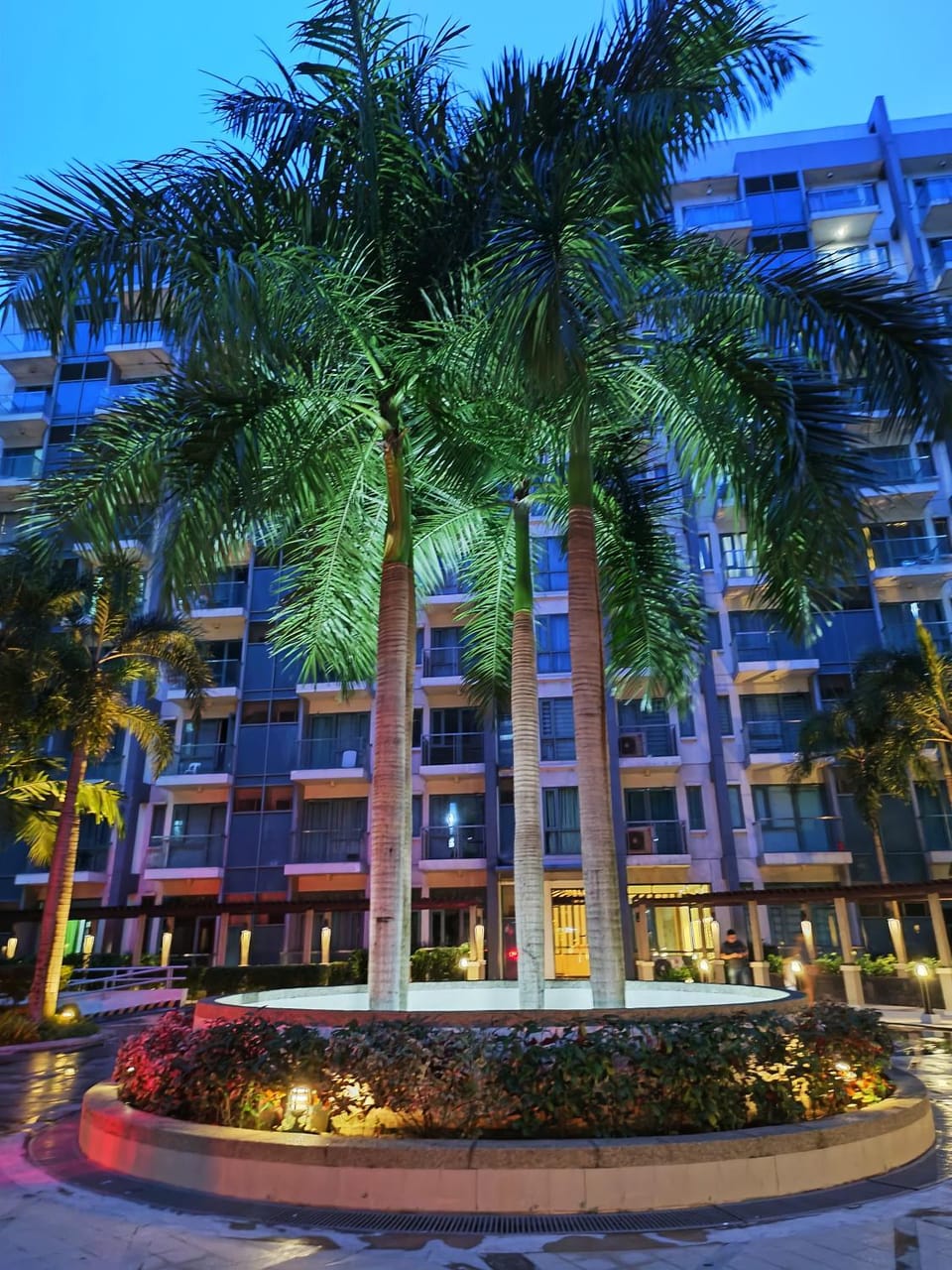 Property building, Night, Location