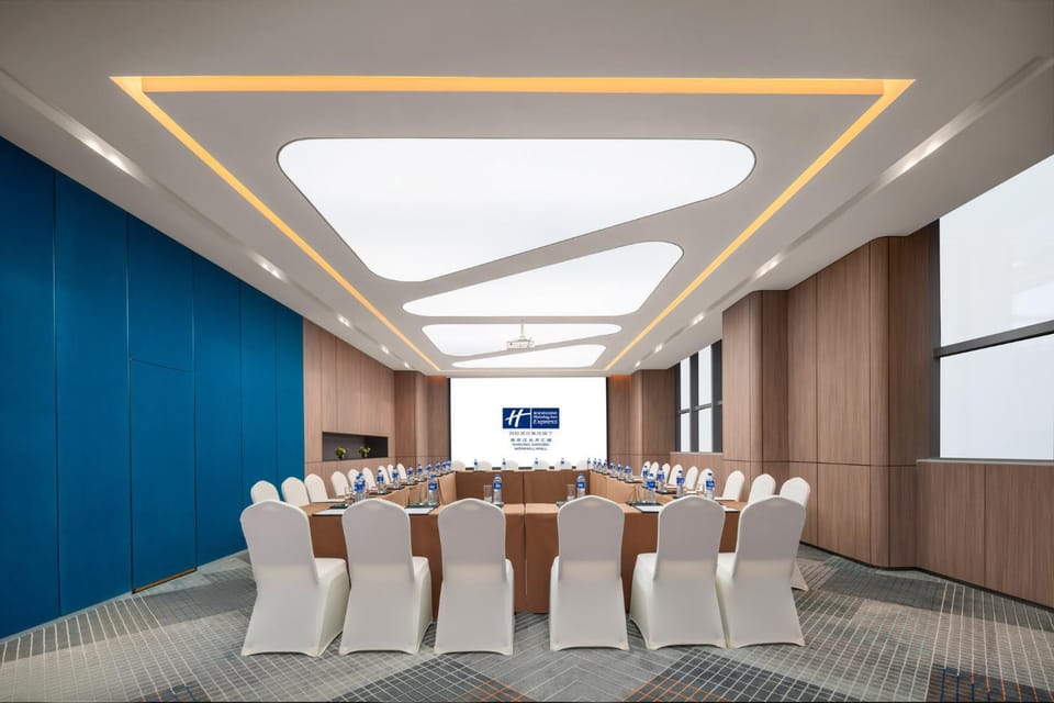 Meeting/conference room