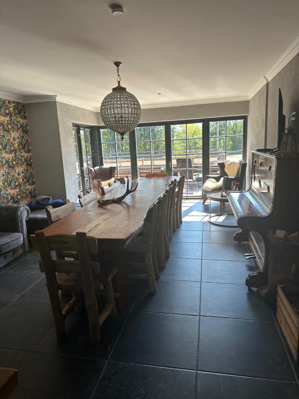 Living room, Dining area