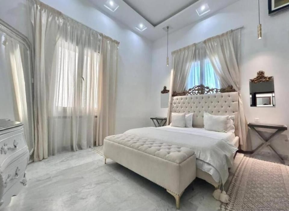 Villa corniche le luxe au près de la mer Villa in Tunis Governorate, Tunisia