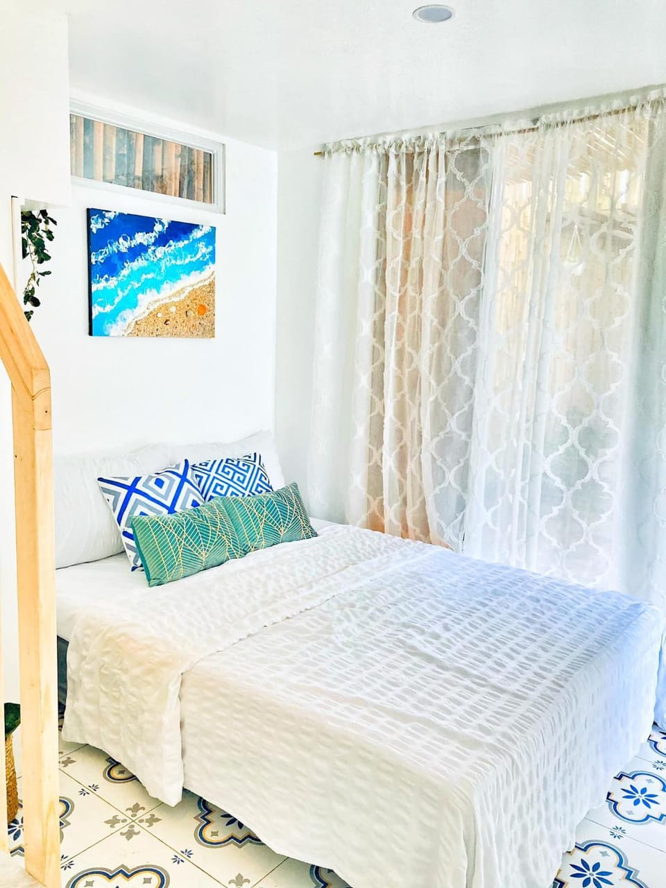 Bed, Floor plan, Bedroom