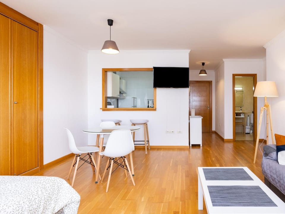 Home2Book Charming Studio Santa Cruz City Views Apartment in Santa Cruz de Tenerife