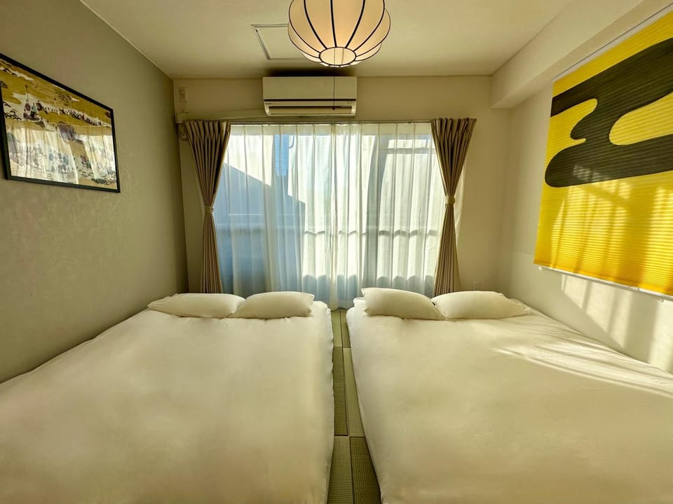 Bed, Bedroom, air conditioner