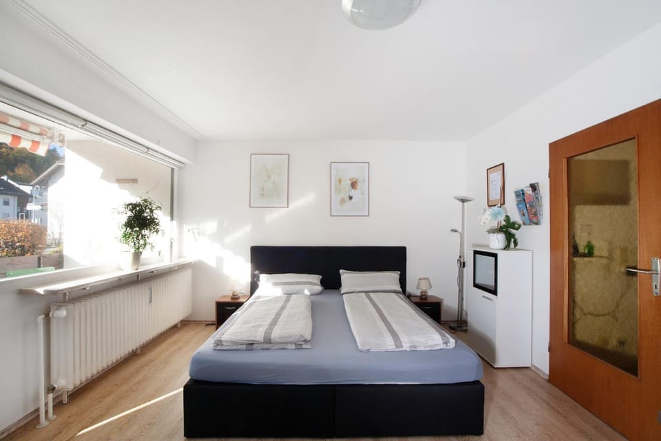 Living room, Bedroom