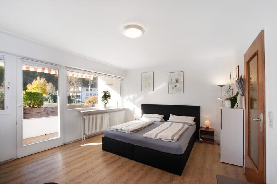 Living room, Bedroom