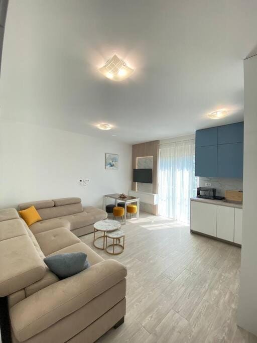 Becici - apartment Majestic Apartment in Budva Municipality