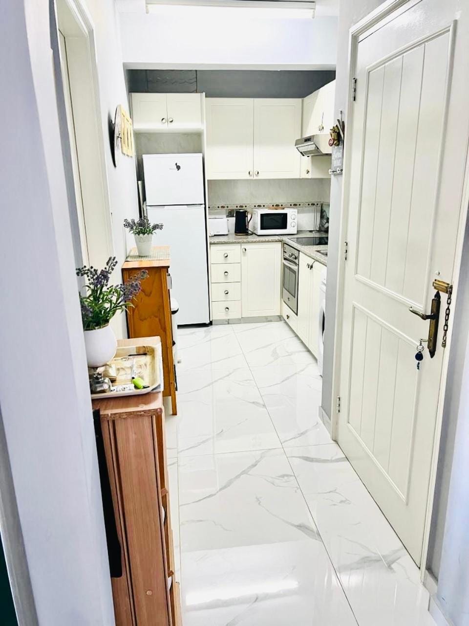 Kitchen or kitchenette, stove