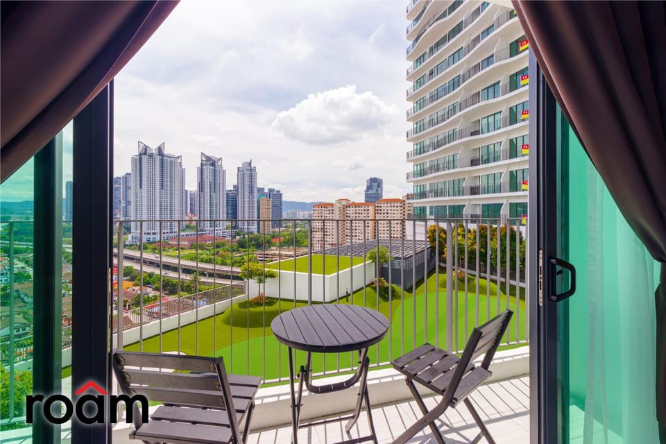 Balcony/Terrace, City view