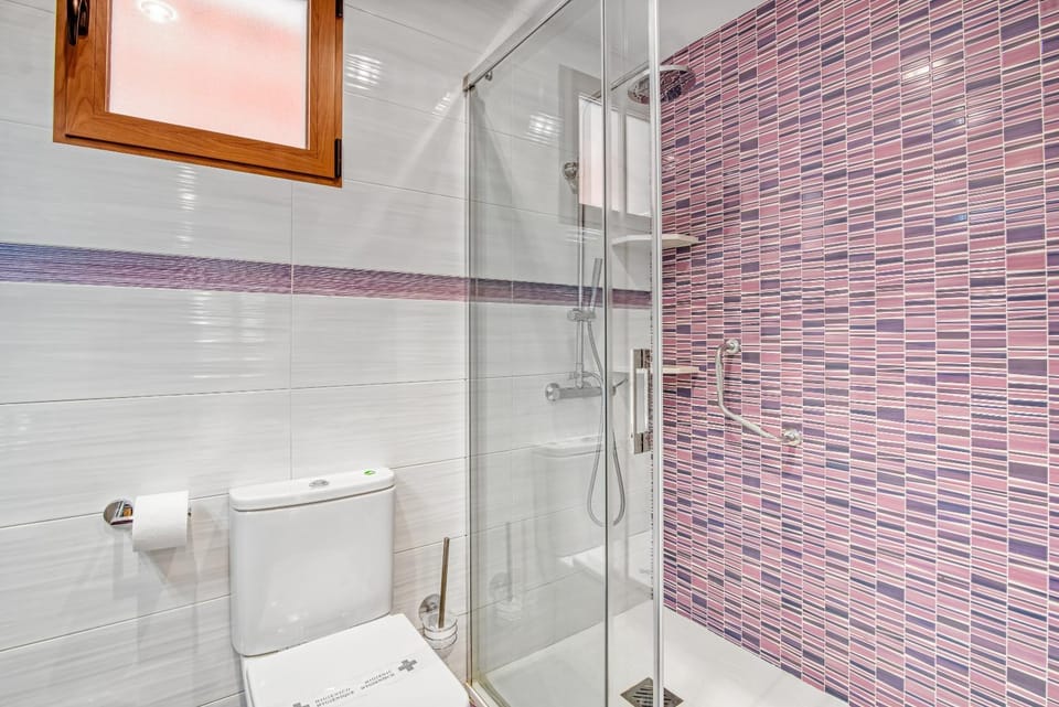 Bathroom, Living room