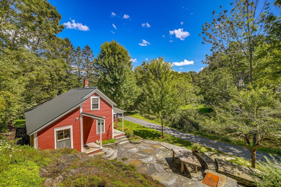 Warren Vacation Rental ~ 3 Mi to Sugarbush Resort! House in Warren