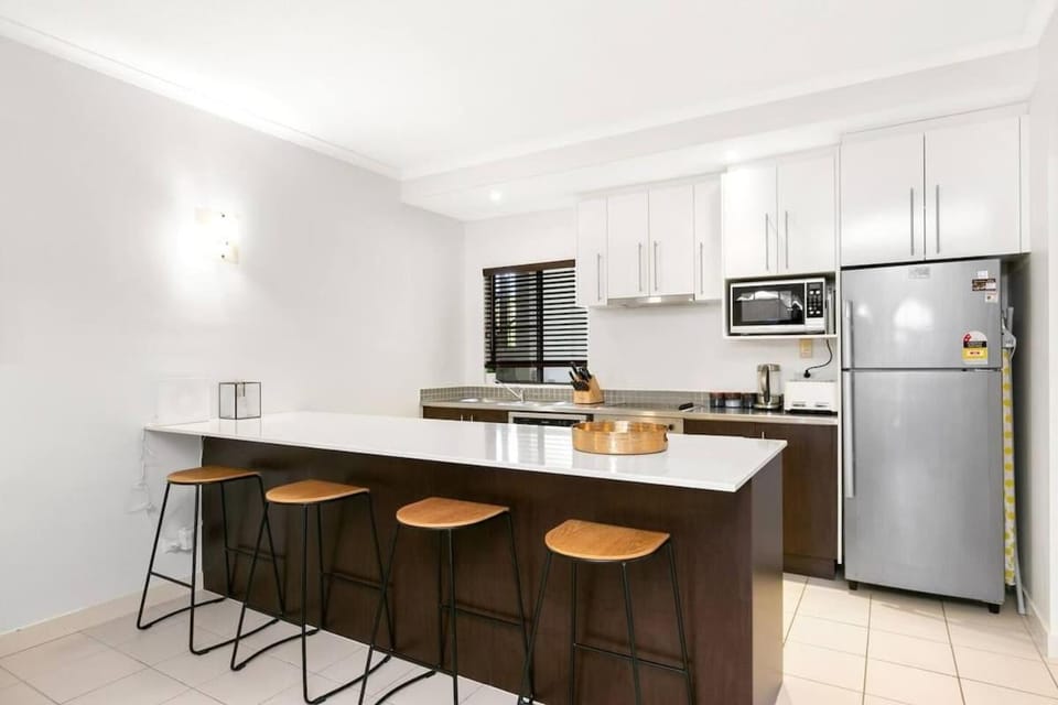 The Palms at Mango Lagoon - Palm Cove Wellness Haven Apartment in Palm Cove