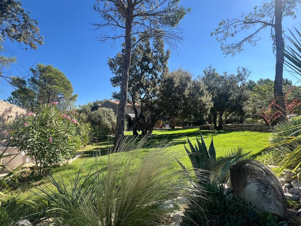 Villa Piscine Vue exceptionnelle Villa in Gordes