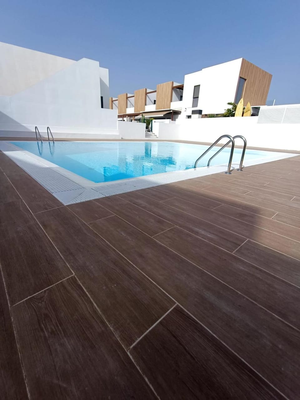 Property building, Pool view, Swimming pool, Swimming pool