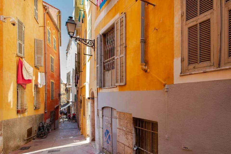 #49 Staywizus - Perfect location Saleya old town 2mins to Sea AC Apartment in Nice