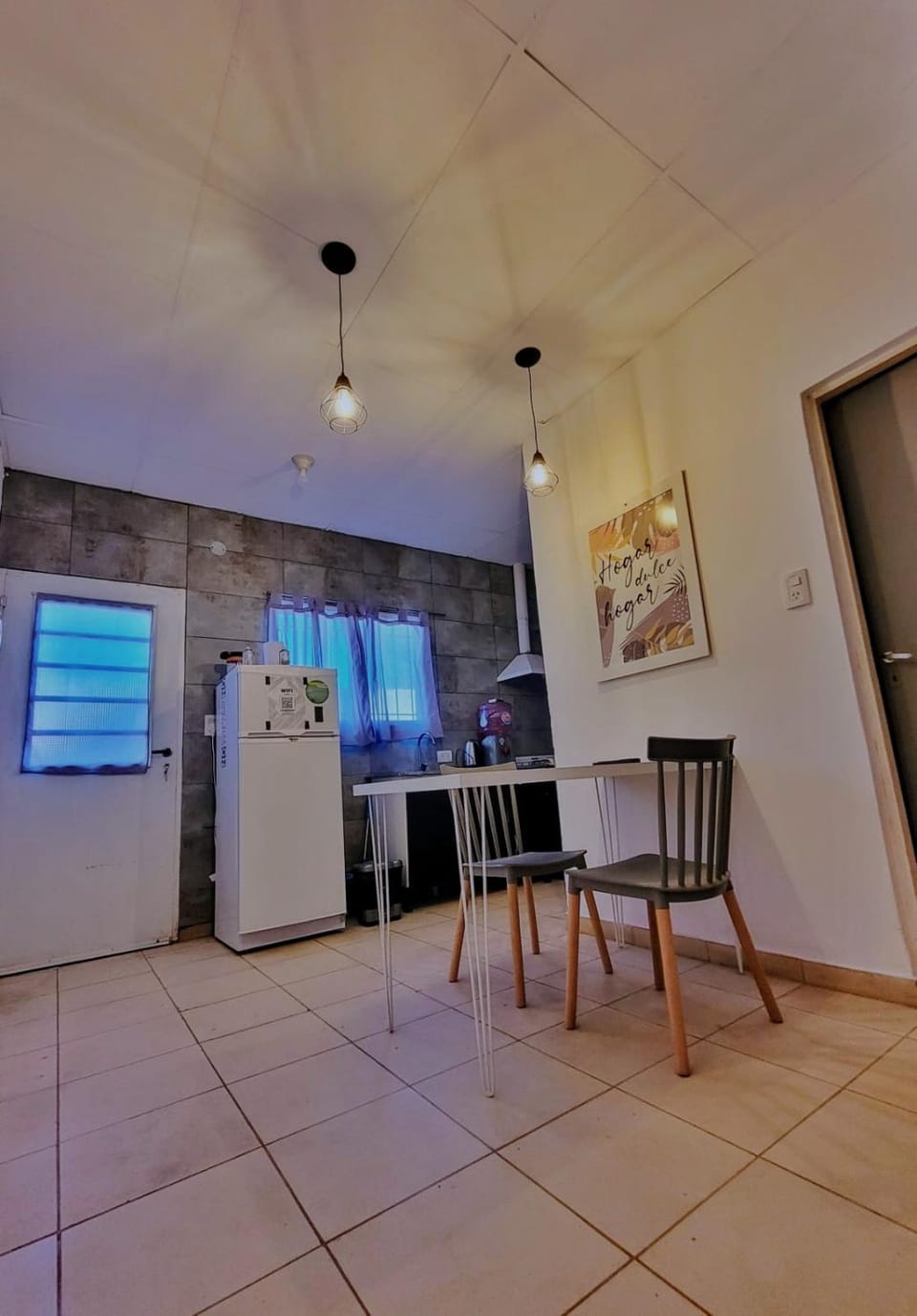 Kitchen or kitchenette, oven