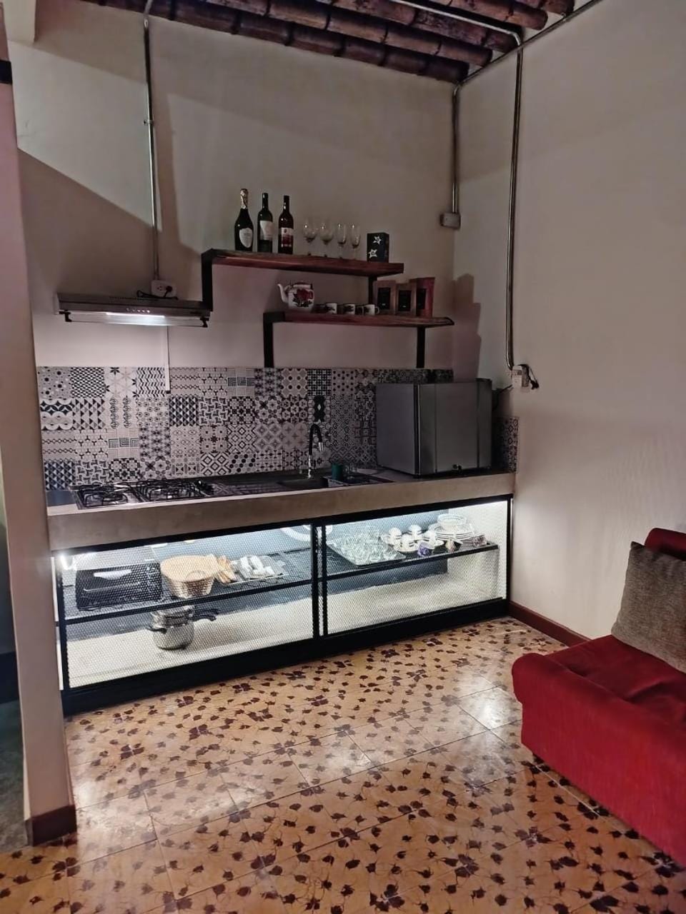 Kitchen or kitchenette