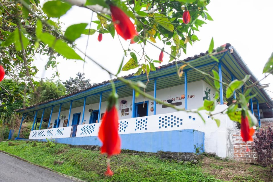Santa Irene de Palomino - Sevilla Valle del Cauca Farm Stay in Valle del Cauca