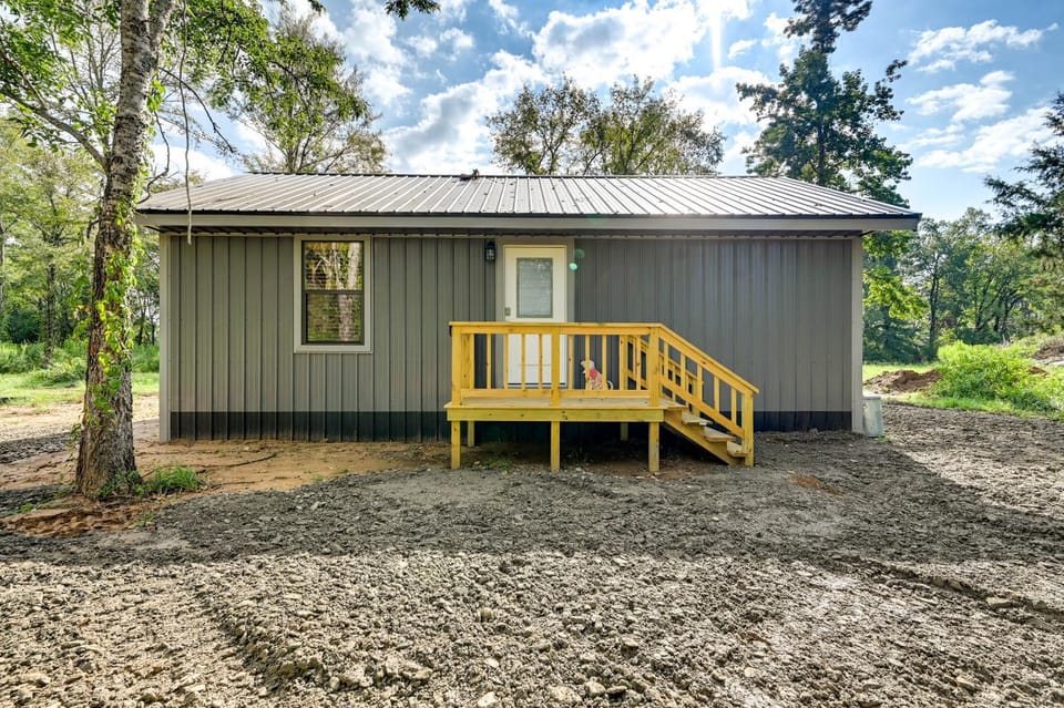 Pet-Friendly Broken Bow Cabin Near Lukfata Creek! Cabin in Oklahoma