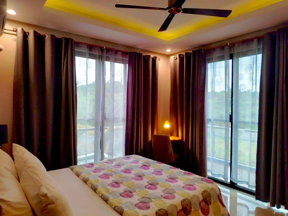 Staycation at Sandari Batulao Overlooking Spot House in Nasugbu