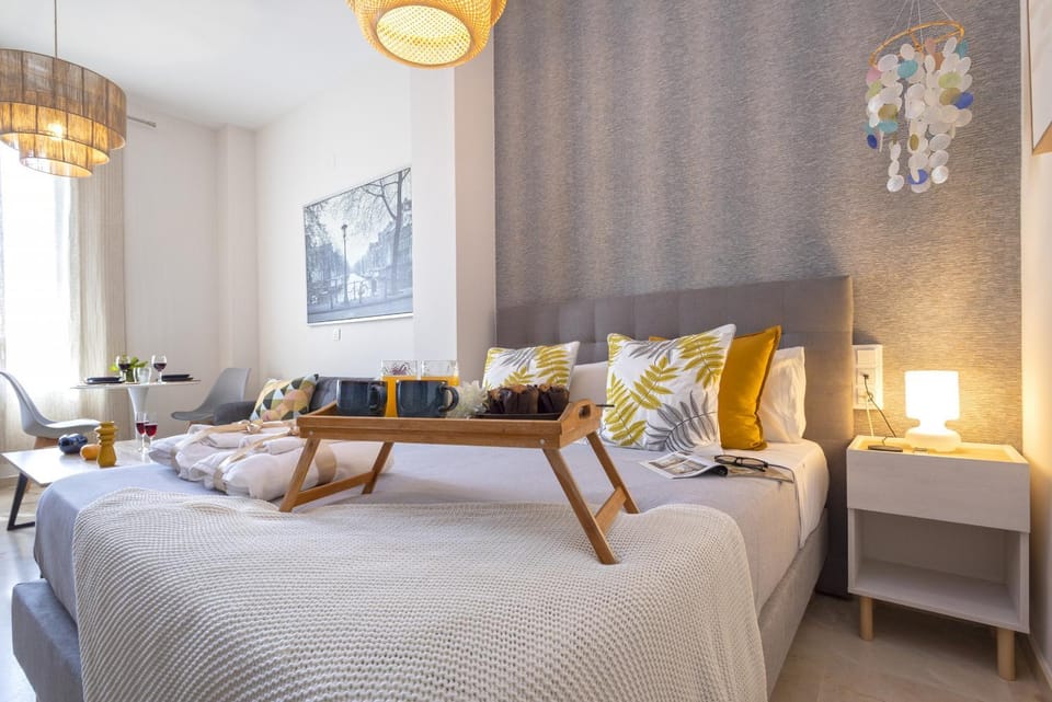 Bed, Bedroom