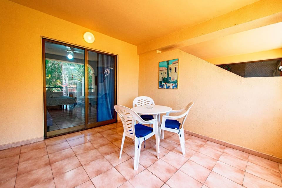 Balcony/Terrace, Dining area