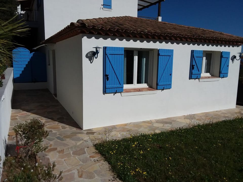 Luciana Hotel in Gassin