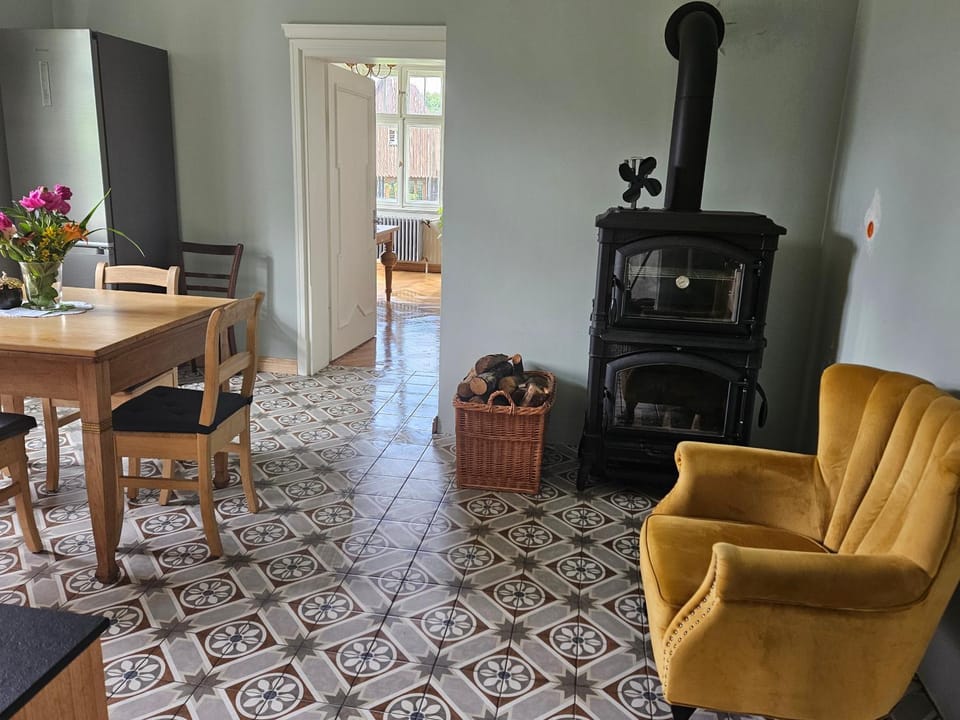 Willa "Pod Bukiem" Apartment in Lower Silesian Voivodeship