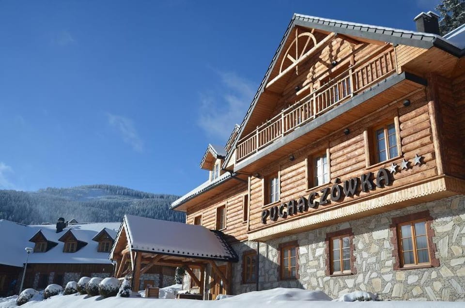 Facade/entrance, Winter
