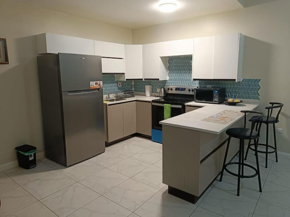 Kitchen or kitchenette, Dining area, dishwasher, oven, stove